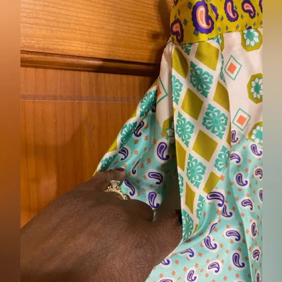 NWOT Zara Cropped Patchwork Geometric Patterned Pants - Picture 3 of 4